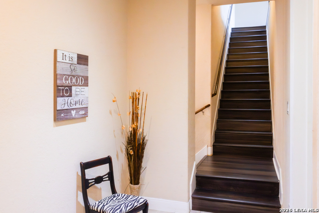 Image 18 of 29 For 813 Sussex  