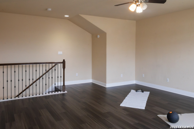 Image 20 of 29 For 813 Sussex  