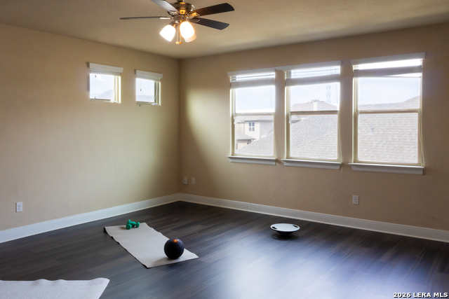 Image 21 of 29 For 813 Sussex  