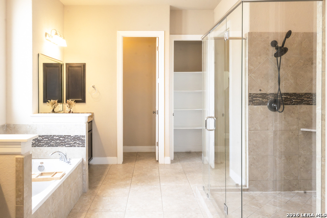 Image 6 of 29 For 813 Sussex  