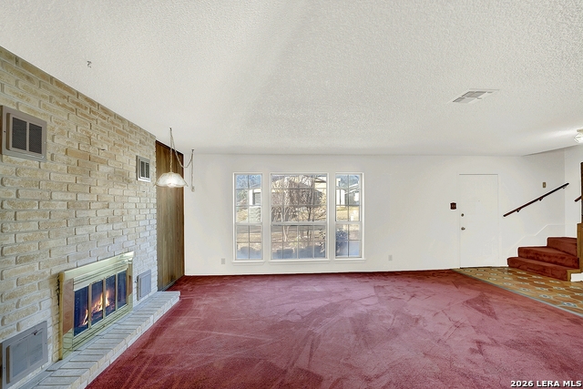 Image 10 of 33 For 8542 Timberbriar St