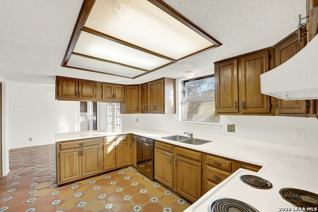 Image 13 of 33 For 8542 Timberbriar St