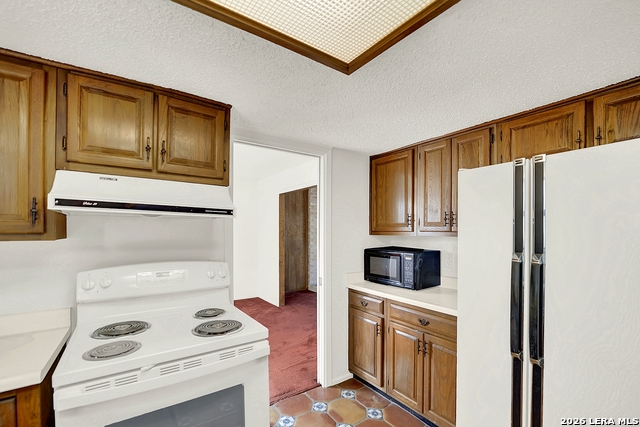 Image 15 of 33 For 8542 Timberbriar St