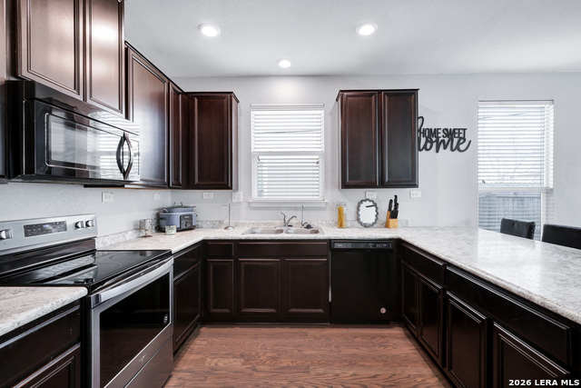 Image 6 of 15 For 9630 Pleasanton Pl