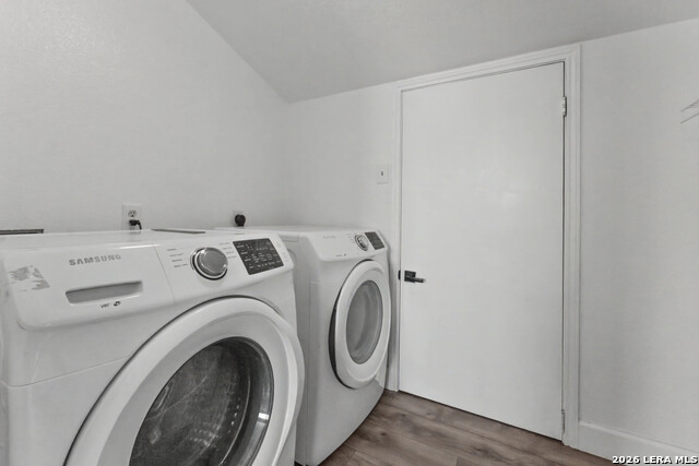 Image 21 of 37 For 5934 Spring Valley