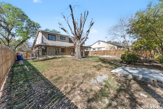 Image 24 of 37 For 5934 Spring Valley