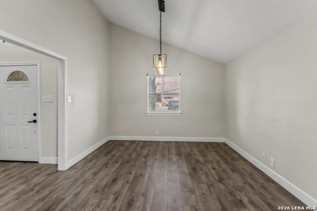 Image 5 of 37 For 5934 Spring Valley