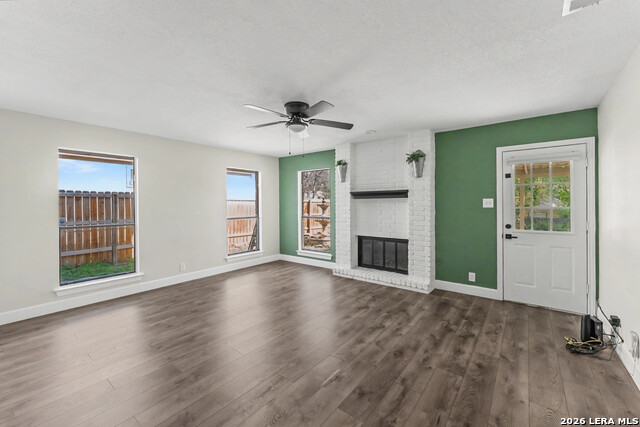 Image 8 of 37 For 5934 Spring Valley