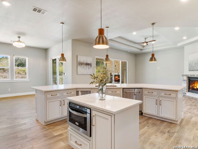 Image 18 of 57 For 250 Pr 2775  