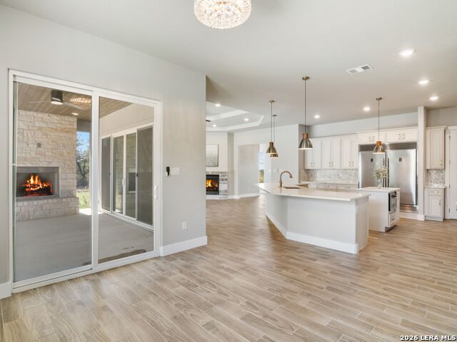 Image 23 of 57 For 250 Pr 2775  