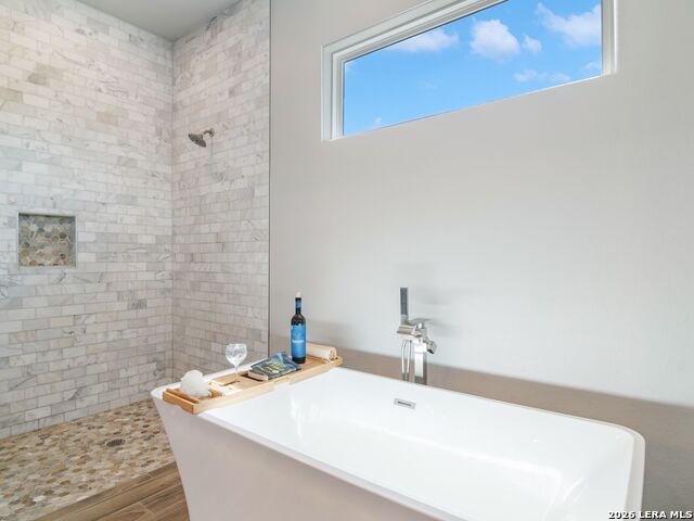 Image 33 of 57 For 250 Pr 2775  