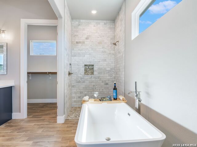 Image 34 of 57 For 250 Pr 2775  