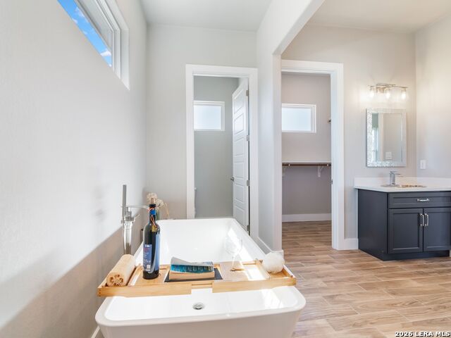 Image 35 of 57 For 250 Pr 2775  