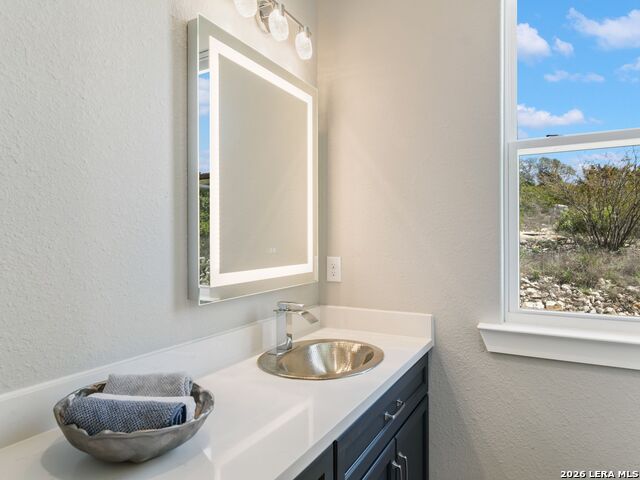 Image 36 of 57 For 250 Pr 2775  