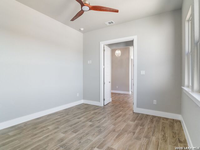 Image 43 of 57 For 250 Pr 2775  