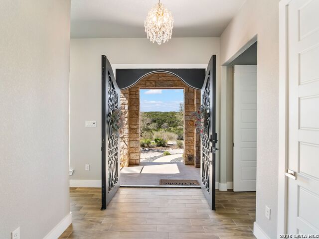 Image 8 of 57 For 250 Pr 2775  