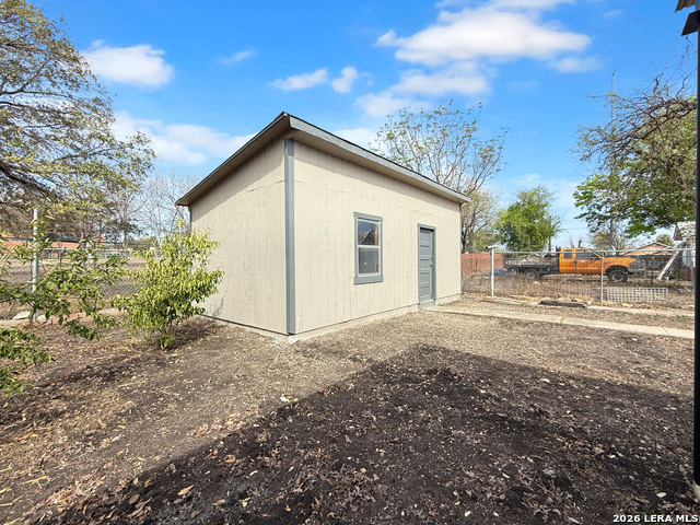 Image 11 of 14 For 613 Chupaderas N