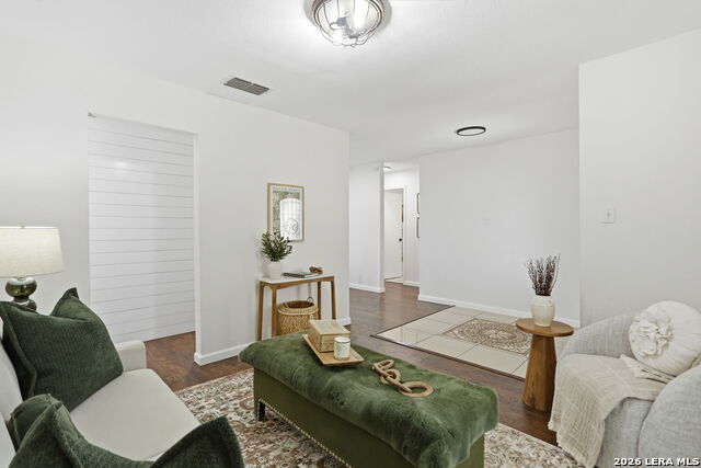 Image 14 of 36 For 7106 Comanche Ridge Dr