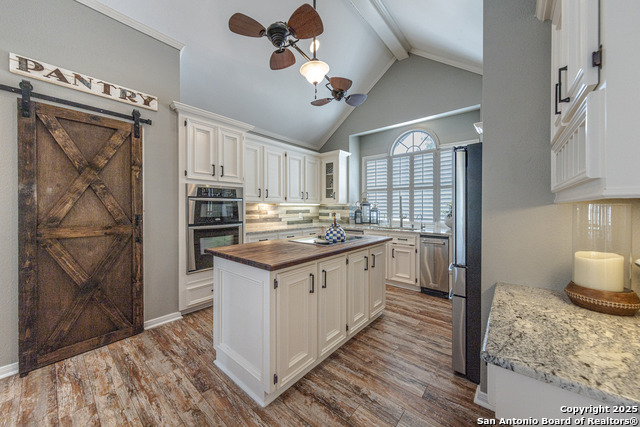 Image 13 of 49 For 7046 Devonshire