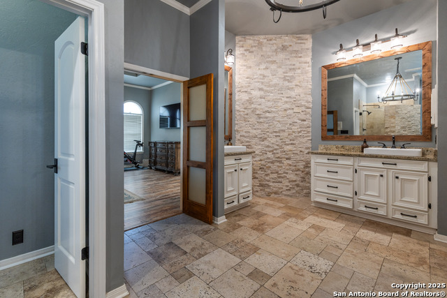 Image 26 of 49 For 7046 Devonshire