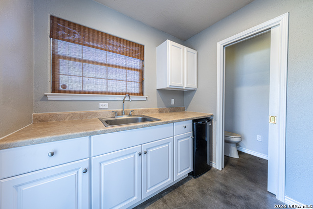 Image 39 of 49 For 7046 Devonshire