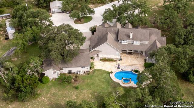 Image 46 of 49 For 7046 Devonshire