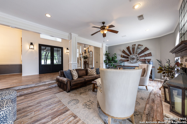 Image 7 of 49 For 7046 Devonshire