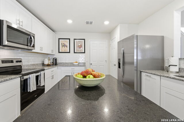 Image 12 of 33 For 6622 Turnpike