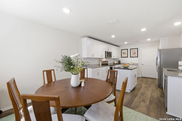 Image 13 of 33 For 6622 Turnpike