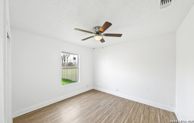 Image 14 of 22 For 818 Hampton  