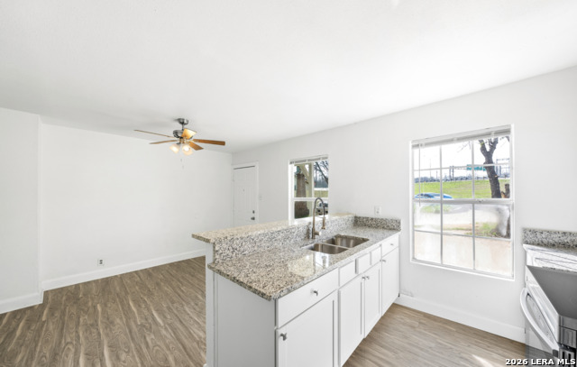 Image 8 of 22 For 818 Hampton  