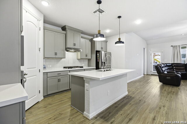 Image 10 of 29 For 2071 Chelsea Grove