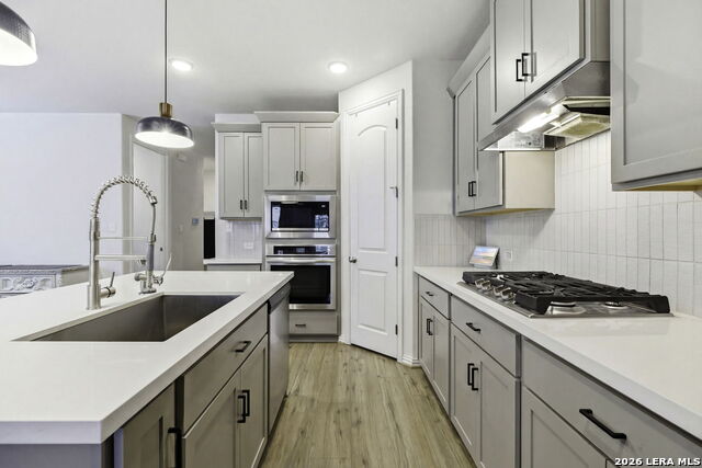 Image 12 of 29 For 2071 Chelsea Grove