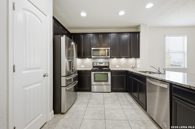 Image 16 of 41 For 11319 Decidedly