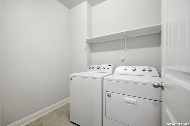 Image 21 of 41 For 11319 Decidedly