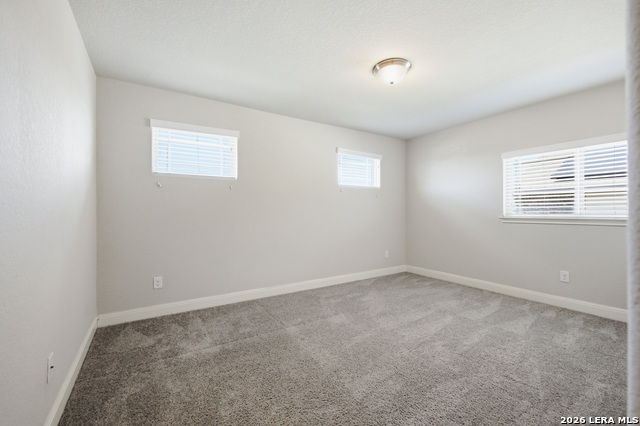 Image 34 of 41 For 11319 Decidedly