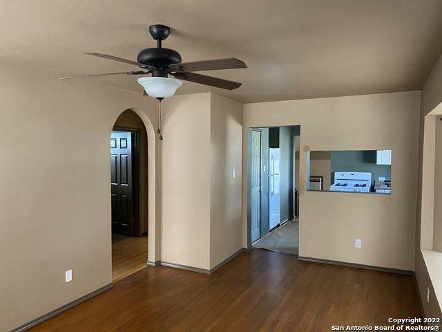 Image 12 of 16 For 224 Marquette Dr