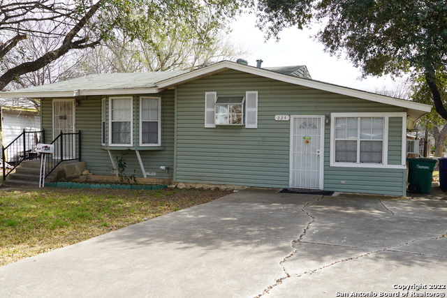 Image 3 of 16 For 224 Marquette Dr