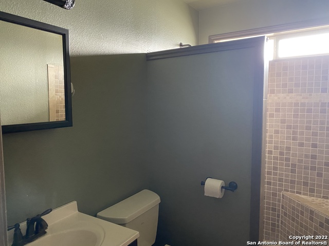 Image 8 of 16 For 224 Marquette Dr