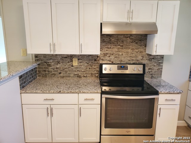 Image 6 of 26 For 22731 Hickory Shadow