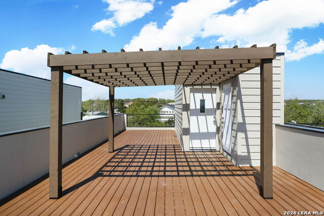 Image 19 of 31 For 656 Canyon Circle