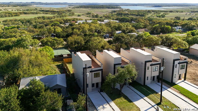 Image 28 of 31 For 656 Canyon Circle