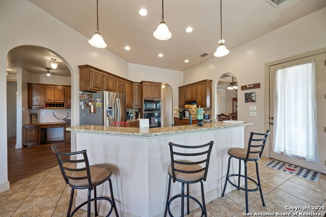 Listing photo id 9 for 438 County Road 367