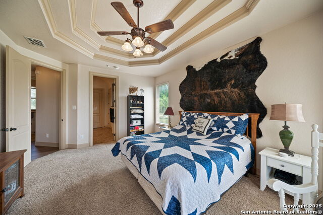 Listing photo id 13 for 438 County Road 367