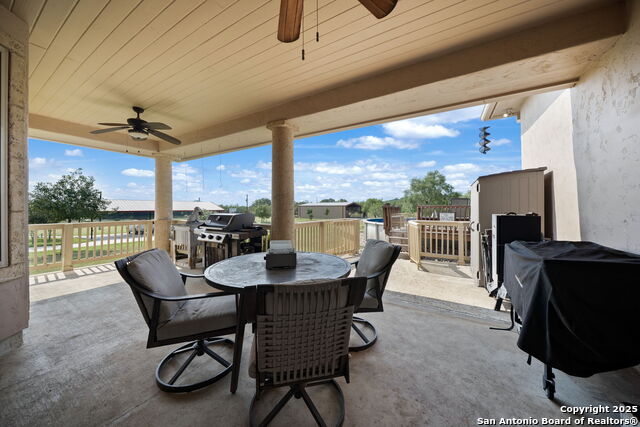 Listing photo id 25 for 438 County Road 367
