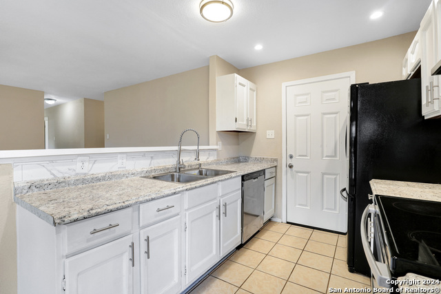 Image 12 of 27 For 7224 Spring Flower