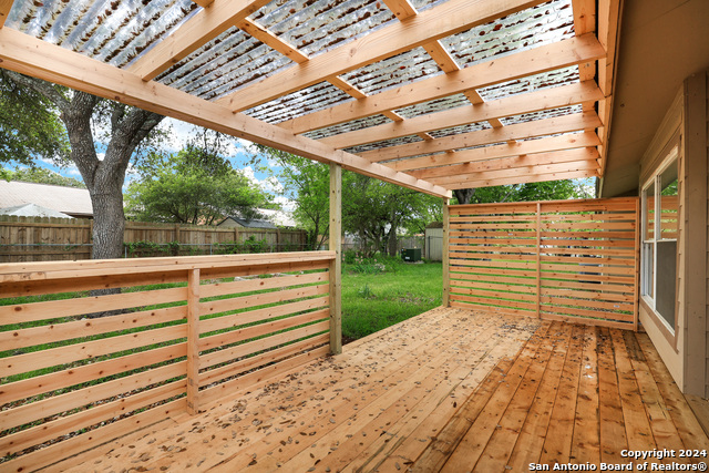 Image 24 of 27 For 7224 Spring Flower