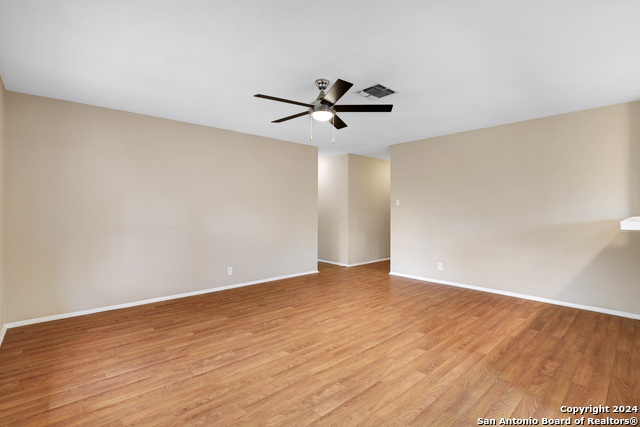 Image 5 of 27 For 7224 Spring Flower