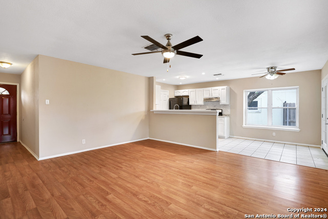 Image 6 of 27 For 7224 Spring Flower