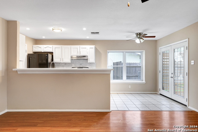 Image 7 of 27 For 7224 Spring Flower